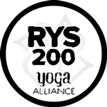 Simple green icon of three people on a white circular background.